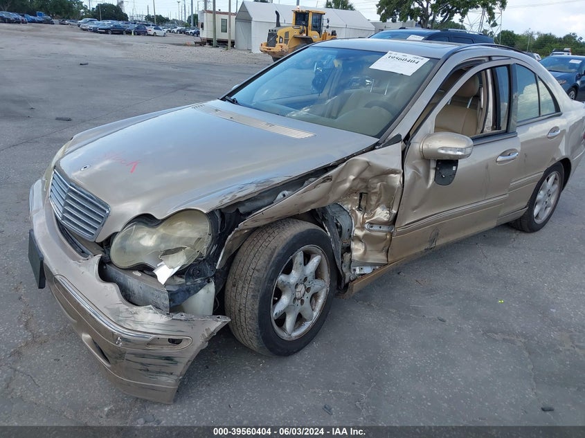 2002 Mercedes-Benz C 320 VIN: WDBRF64J12E003795 Lot: 39560404