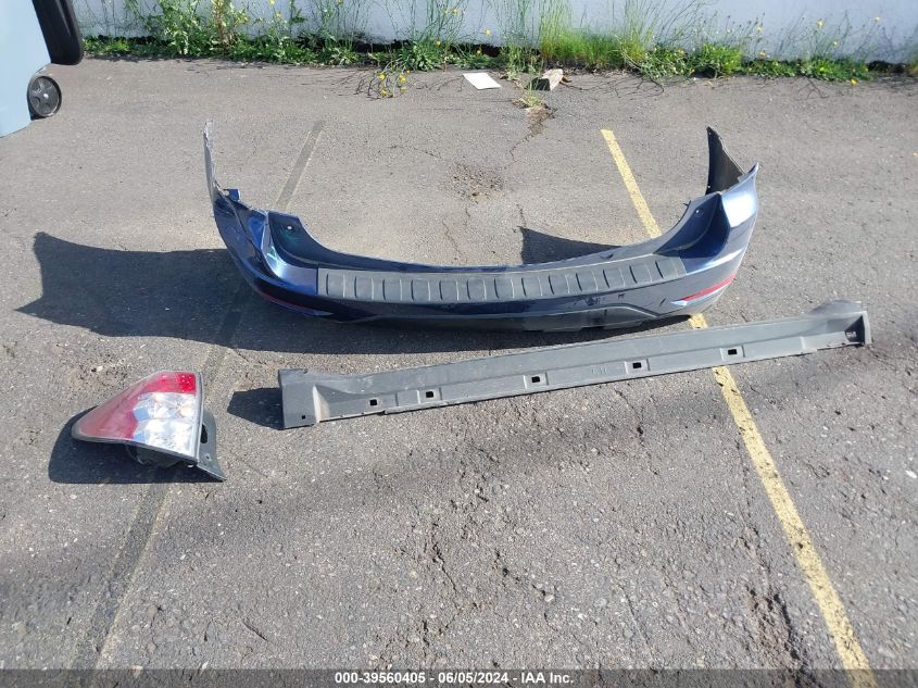 2011 Subaru Forester 2.5X VIN: JF2SHABC8BG757674 Lot: 39560405