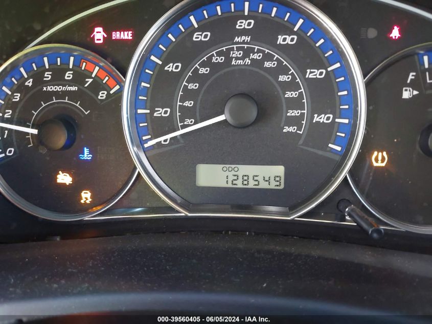 2011 Subaru Forester 2.5X VIN: JF2SHABC8BG757674 Lot: 39560405