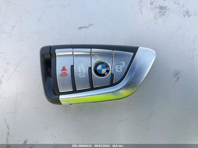 2021 BMW X5 Sdrive40I VIN: 5UXCR4C08M9H01779 Lot: 39560433