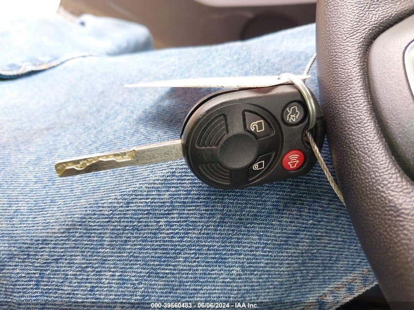 2018 Ford Escape Sel VIN: 1FMCU9HD1JUB66563 Lot: 39560483