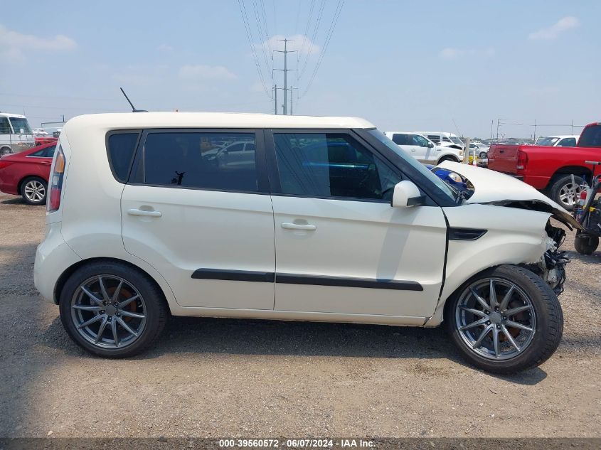 2011 Kia Soul ! VIN: KNDJT2A29B7713996 Lot: 39560572