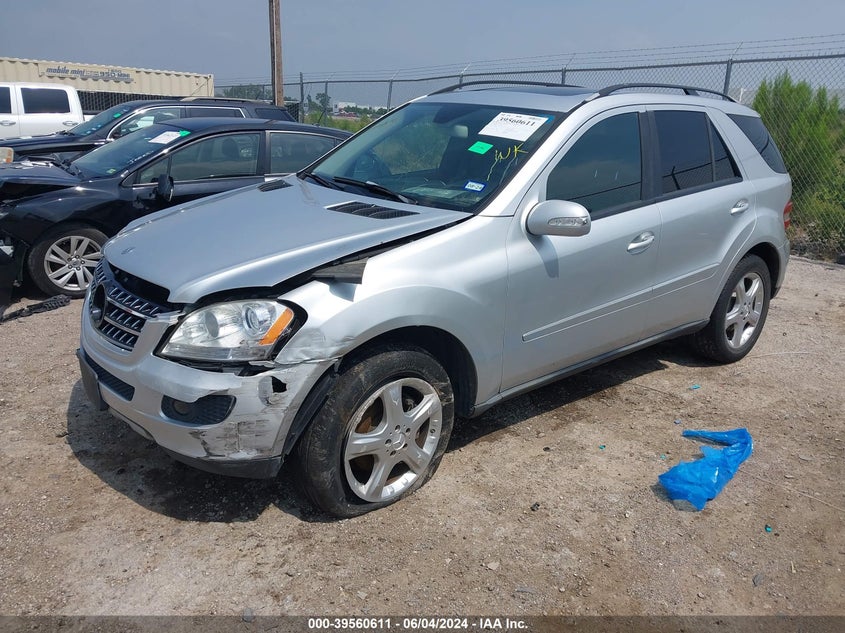 2007 Mercedes-Benz Ml 350 4Matic VIN: 4JGBB86E57A168303 Lot: 39560611