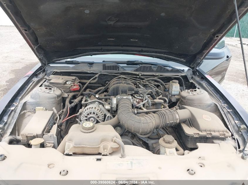 2010 Ford Mustang V6/V6 Premium VIN: 1ZVBP8AN4A5111942 Lot: 39560624