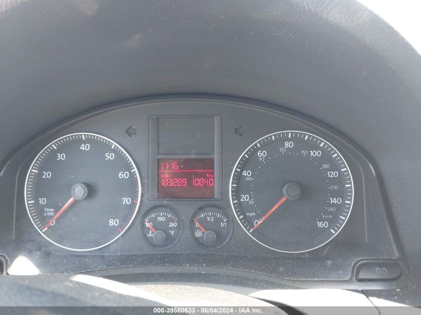 2008 Volkswagen Jetta Se/Sel VIN: 3VWRZ71K98M198945 Lot: 39560633