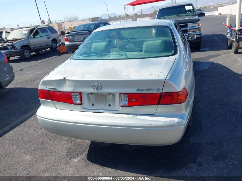 2000 Toyota Camry Le VIN: 4T1BG22K9YU706768 Lot: 39560664