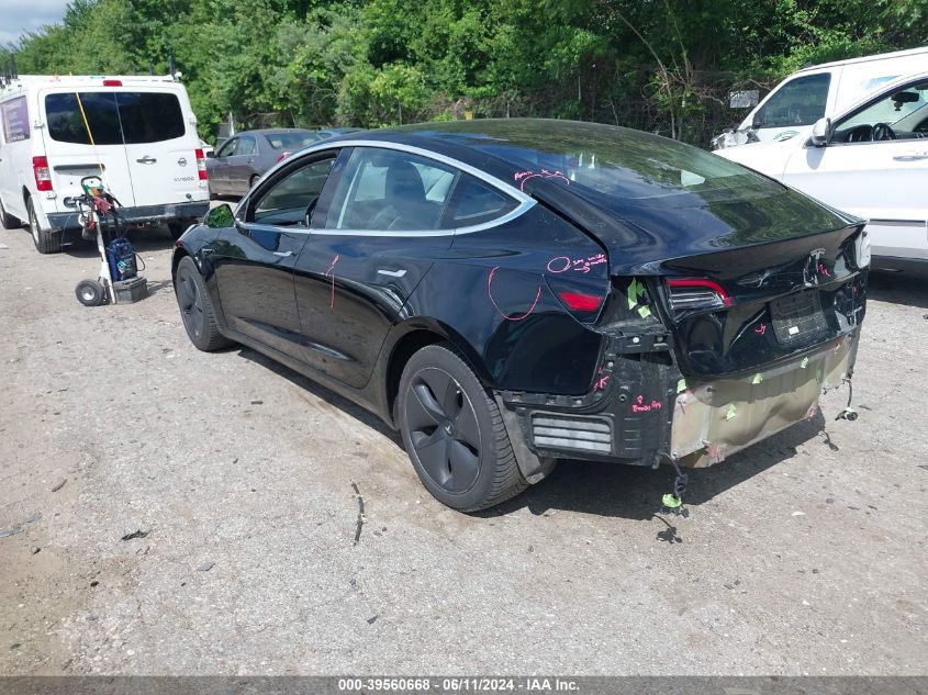 2018 Tesla Model 3 Long Range/Performance VIN: 5YJ3E1EB9JF130361 Lot: 39560668