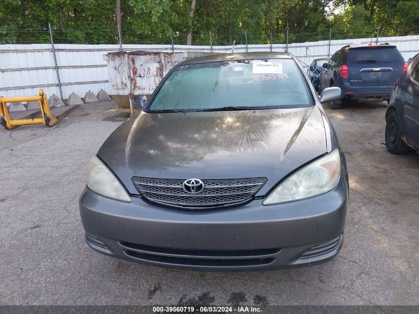 2004 Toyota Camry Le VIN: 4T1BE32K34U845798 Lot: 39560719