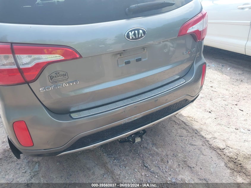 2015 Kia Sorento Limited V6 VIN: 5XYKWDA73FG643925 Lot: 39560837