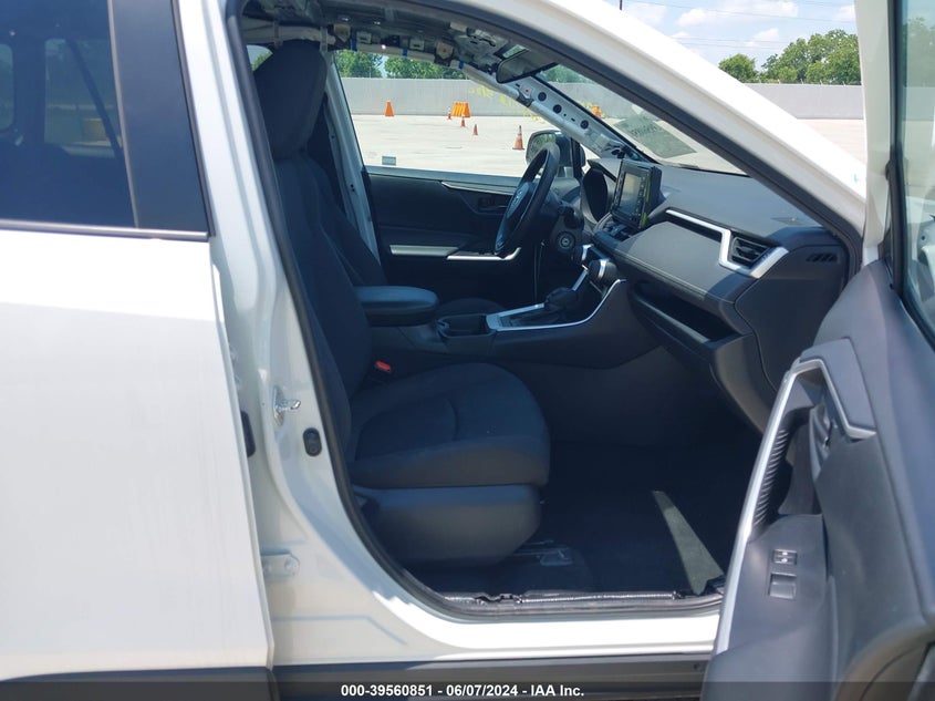 2021 TOYOTA RAV4 LE - 2T3H1RFV4MC149196