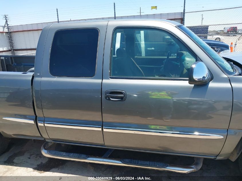 2002 GMC Sierra 1500 Sle VIN: 2GTEC19T121337039 Lot: 39560929