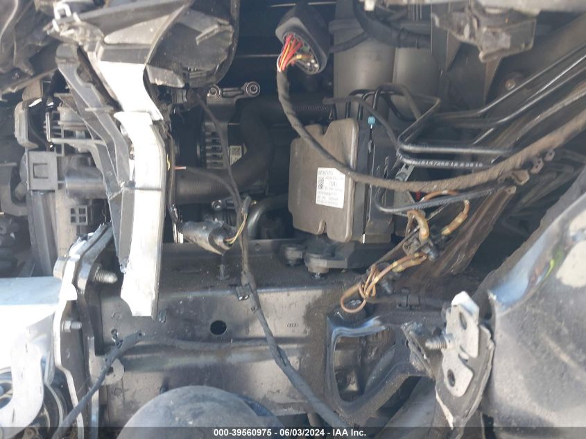 2017 Audi A4 2.0T Premium VIN: WAUENAF4XHN046809 Lot: 39560975