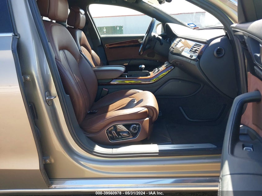 2011 Audi A8 L 4.2 VIN: WAURVAFD6BN009765 Lot: 39560978