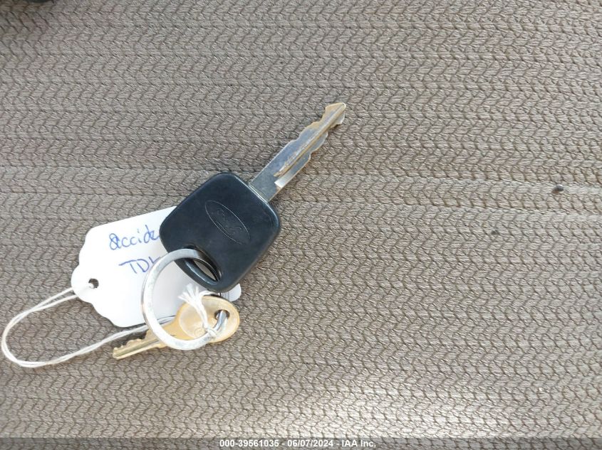 2002 Ford Mustang VIN: 1FAFP40432F146947 Lot: 39561035