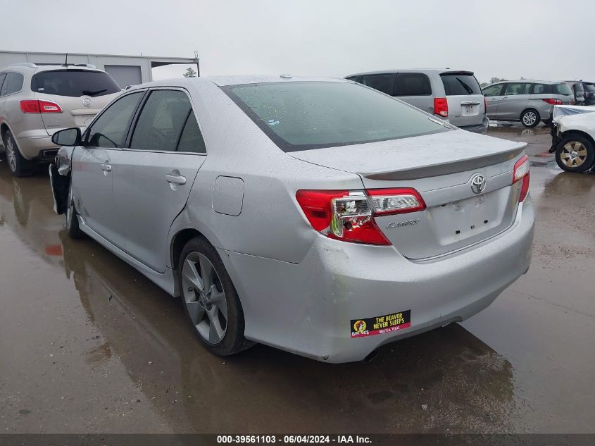 2013 Toyota Camry Se V6/Xle V6 VIN: 4T1BK1FK5DU020949 Lot: 39561103