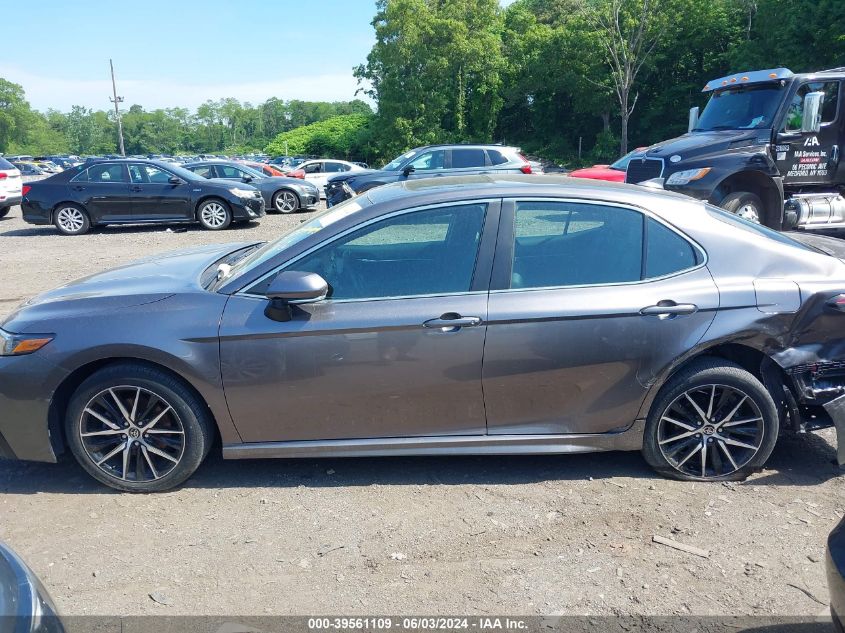 2021 Toyota Camry VIN: 4T1G11BK2MU027789 Lot: 39561109