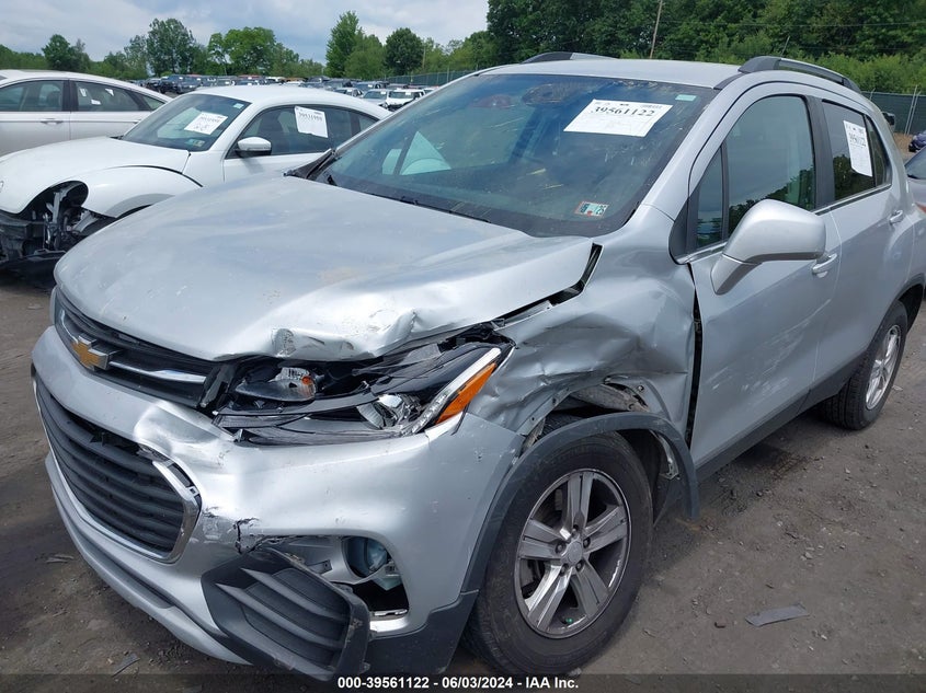 2019 CHEVROLET TRAX LT - 3GNCJPSB9KL183252
