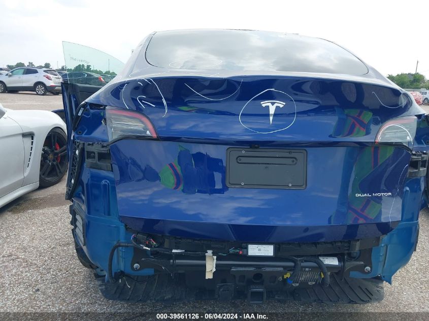 2024 Tesla Model Y Long Range Dual Motor All-Wheel Drive VIN: 7SAYGDEE0RA266434 Lot: 39561126