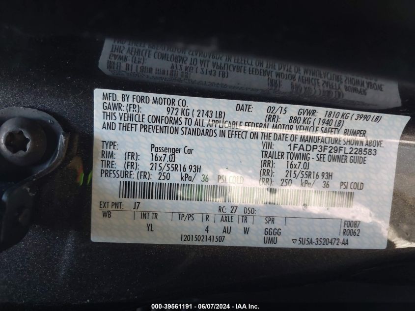 1FADP3F29FL228583 2015 Ford Focus Se