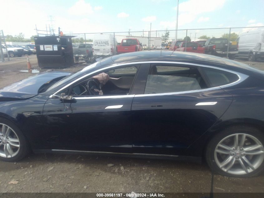 2013 Tesla Model S VIN: 5YJSA1AG6DFP04959 Lot: 39561197