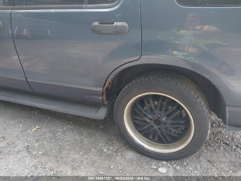 2005 Ford Explorer Xlt/Xlt Sport/Nbx VIN: 1FMDU73E35UA92397 Lot: 39561201