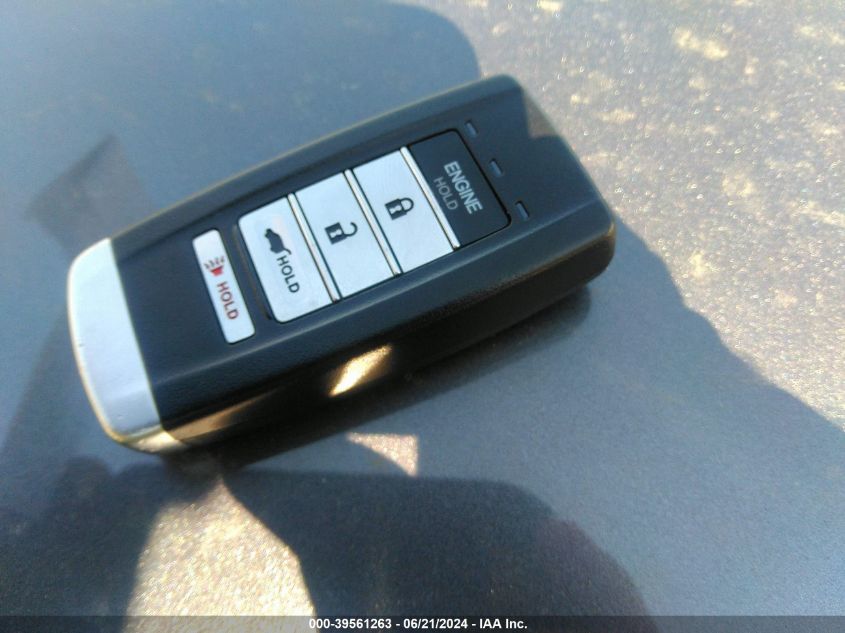 2017 Acura Mdx VIN: 5J8YD4H37HL001946 Lot: 39561263