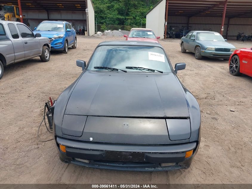 1985 Porsche 944 VIN: WP0AA0943FN453760 Lot: 39561411