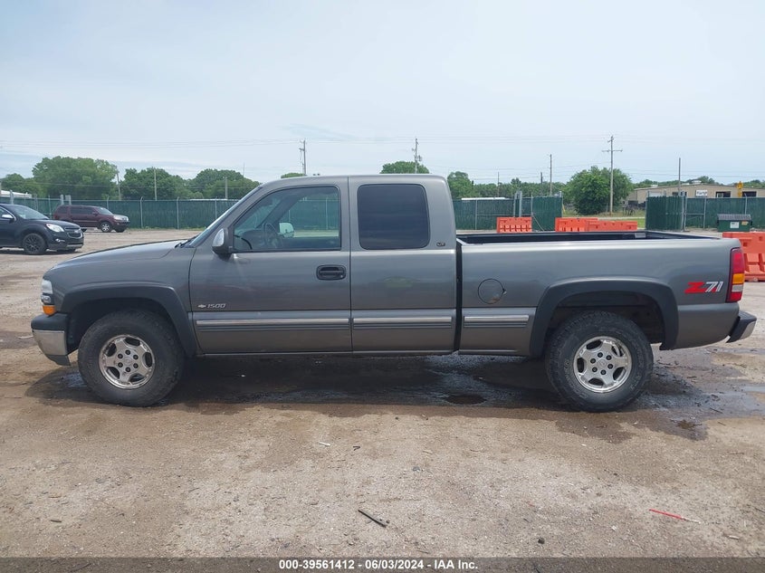 2000 Chevrolet Silverado 1500 Lt VIN: 2GCEK19T7Y1115861 Lot: 39561412