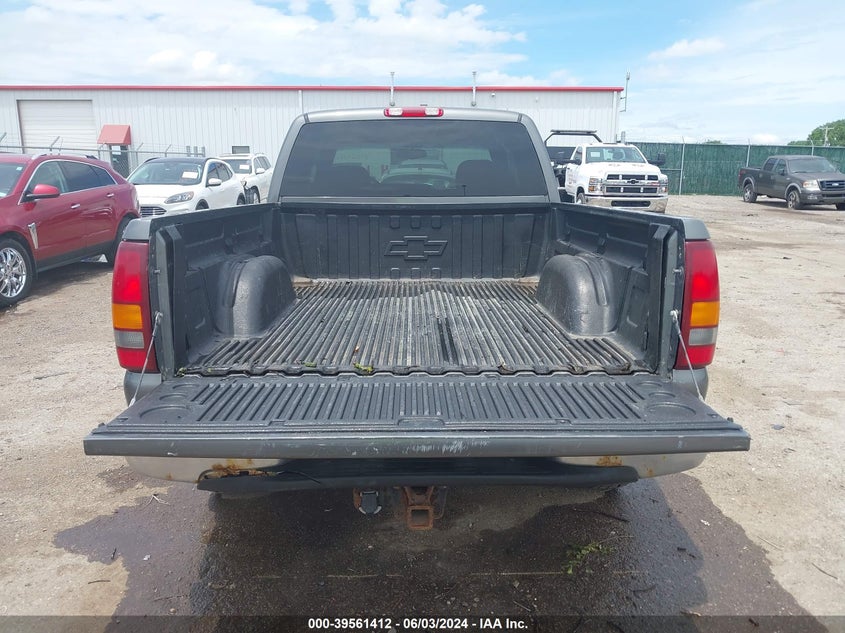2000 Chevrolet Silverado 1500 Lt VIN: 2GCEK19T7Y1115861 Lot: 39561412