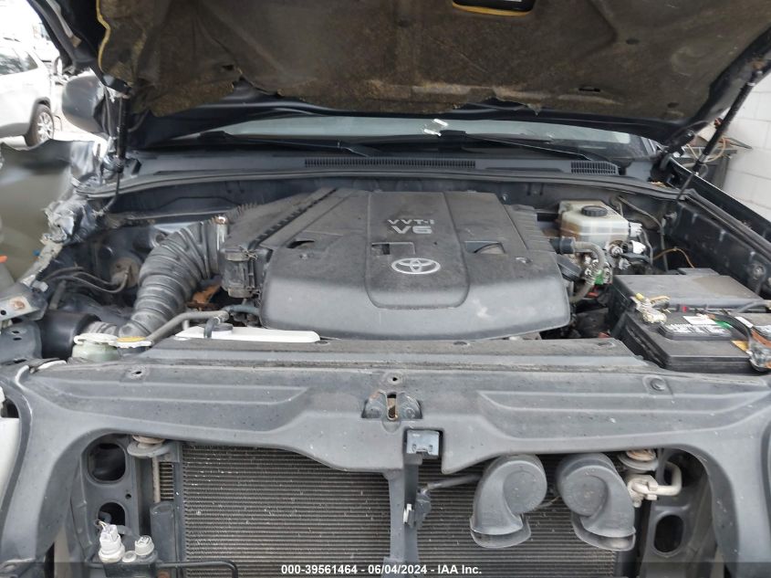 2004 Toyota 4Runner Sr5 V6 VIN: JTEBU14R740053307 Lot: 39561464