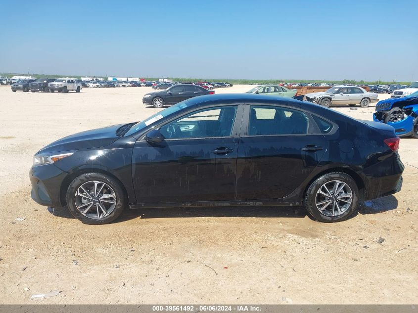 2024 Kia Forte Lxs VIN: 3KPF24AD9RE735013 Lot: 39561492