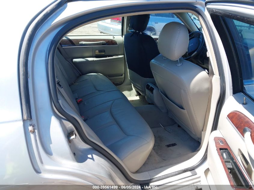 2008 Lincoln Town Car Signature Limited VIN: 2LNHM82V08X634254 Lot: 39561499