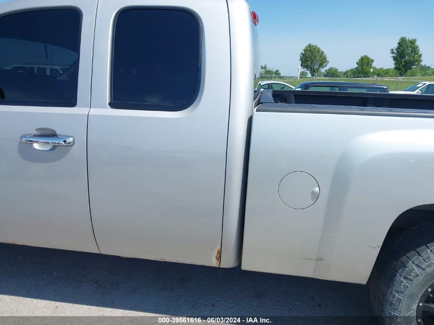 2010 Chevrolet Silverado 1500 Lt VIN: 1GCSKSE33AZ156807 Lot: 39561616