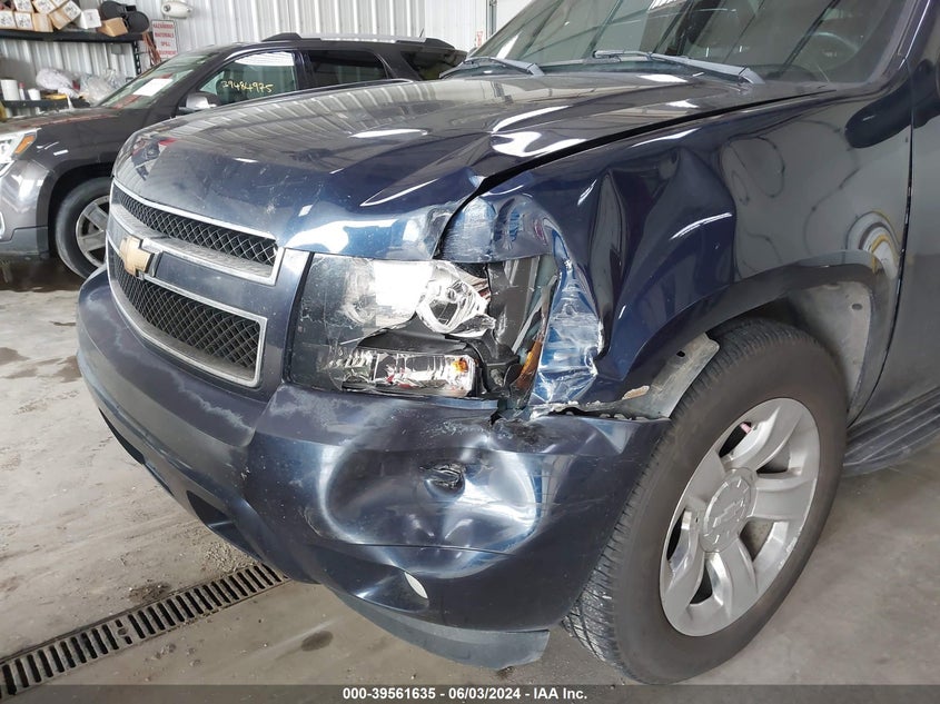 2007 Chevrolet Tahoe Lt VIN: 1GNFC130X7R145515 Lot: 39561635