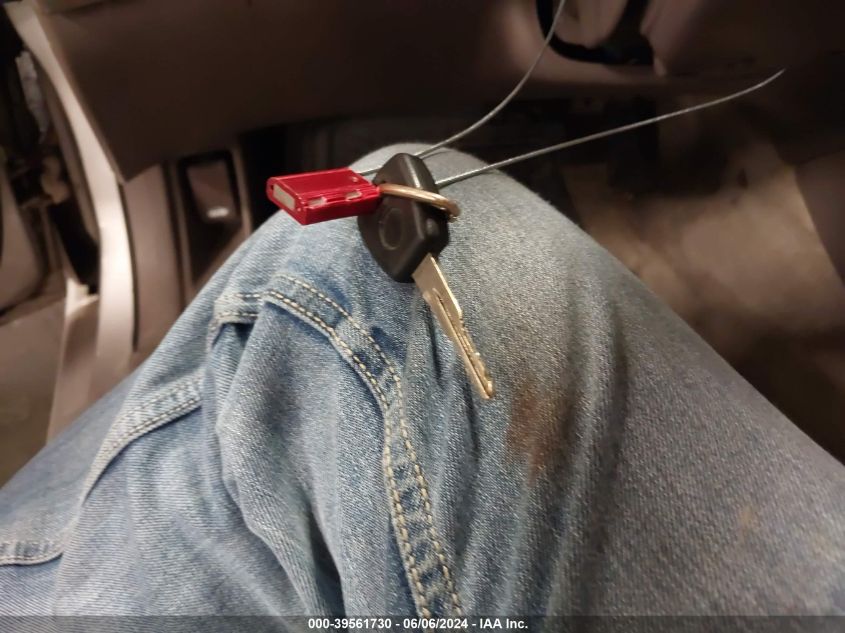 1999 Honda Accord Ex VIN: 1HGCG5651XA048699 Lot: 39561730