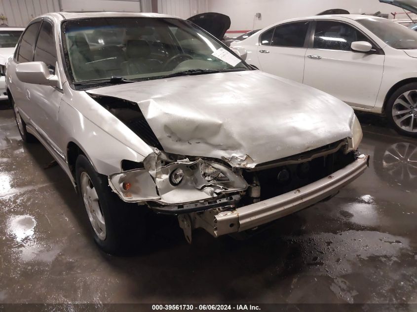 1999 Honda Accord Ex VIN: 1HGCG5651XA048699 Lot: 39561730