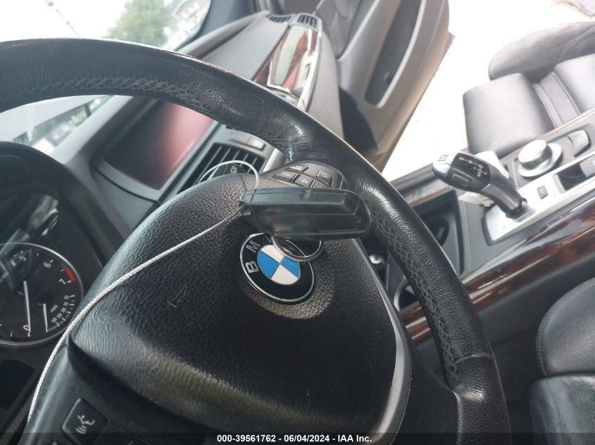 2008 BMW X5 4.8I VIN: 5UXFE83588LZ47782 Lot: 39561762