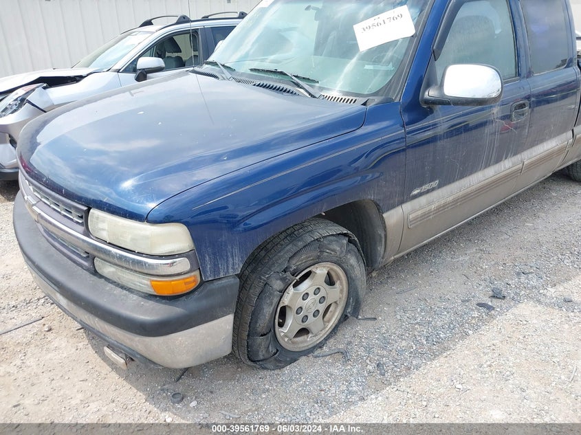 2002 Chevrolet Silverado 1500 Ls VIN: 2GCEC19V021111480 Lot: 39561769