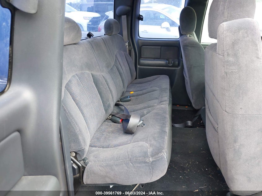 2002 Chevrolet Silverado 1500 Ls VIN: 2GCEC19V021111480 Lot: 39561769