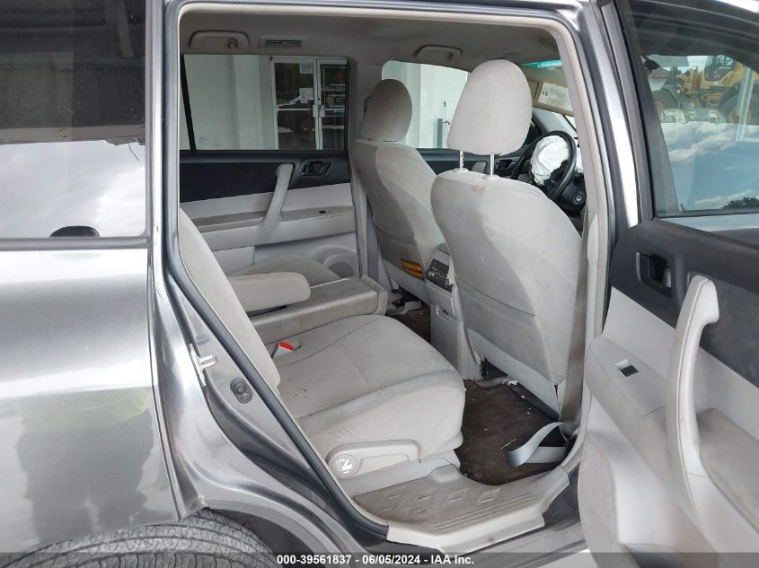 2010 Toyota Highlander VIN: 5TDZA3EH2AS006322 Lot: 39561837