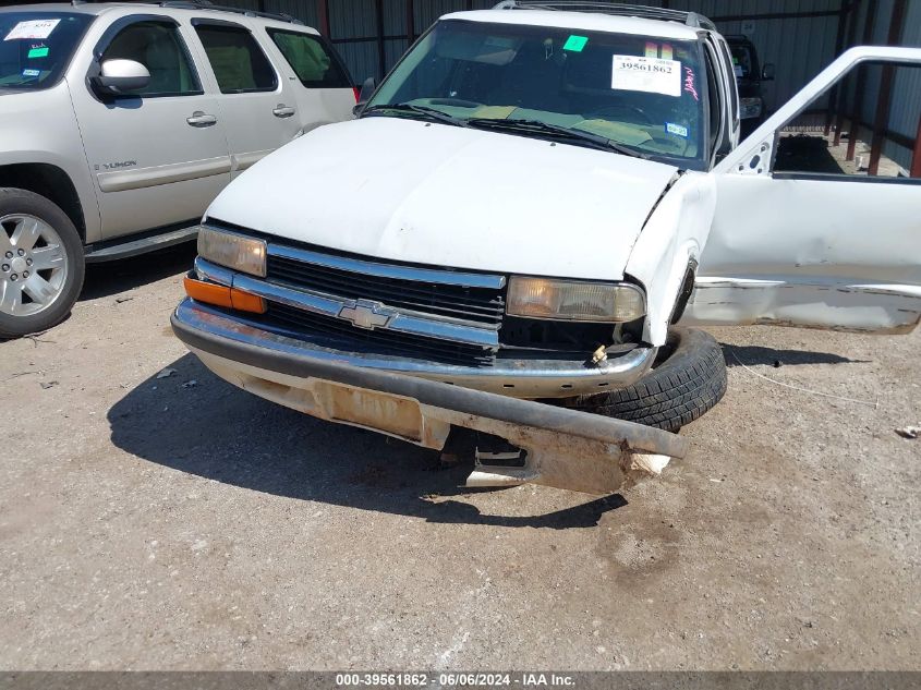 1998 Chevrolet Blazer Ls VIN: 1GNCS13W7W2223377 Lot: 39561862