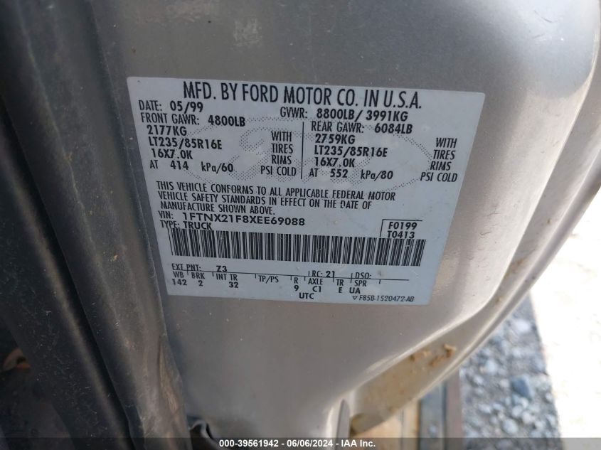1999 Ford F-250 Lariat/Xl/Xlt VIN: 1FTNX21F8XEE69088 Lot: 39561942