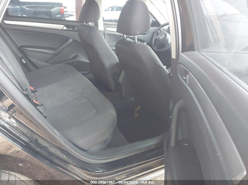 2012 Volkswagen Passat 2.5L S VIN: 1VWAP7A32CC020252 Lot: 39561967