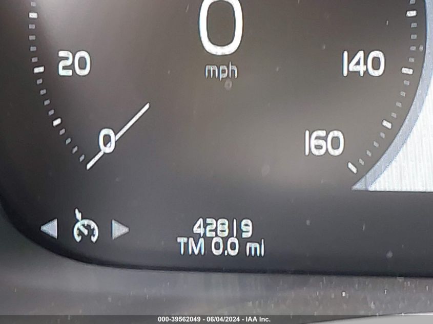 2020 Volvo Xc60 T6 Momentum VIN: YV4A22RK1L1410476 Lot: 39562049