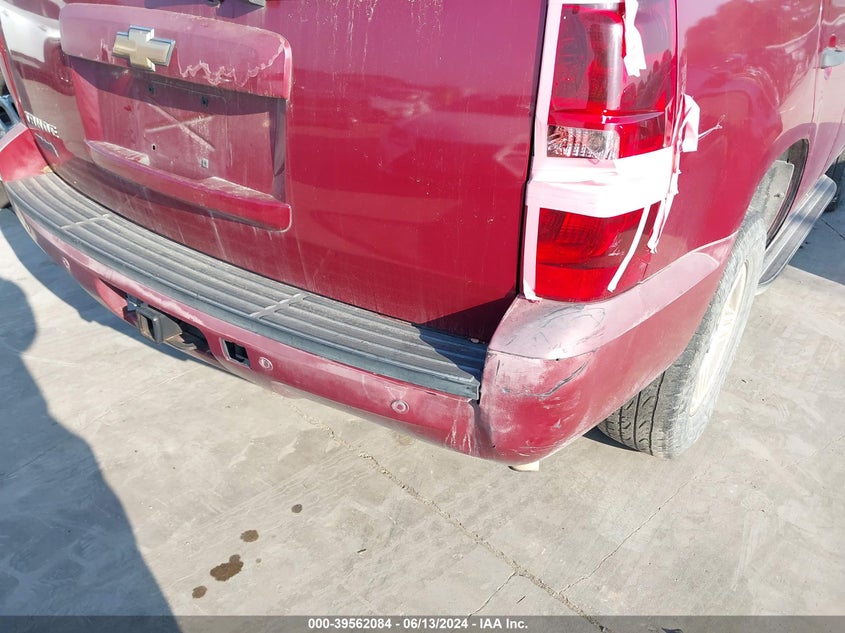 2007 Chevrolet Tahoe Ls VIN: 1GNFC13J67R138232 Lot: 39562084