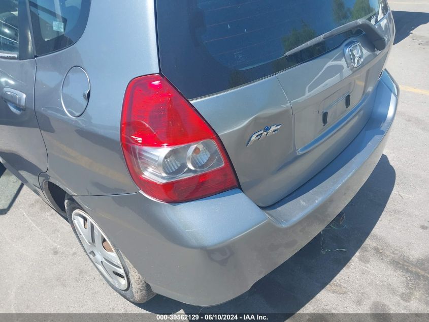 2008 Honda Fit VIN: JHMGD384X8S047286 Lot: 39562129