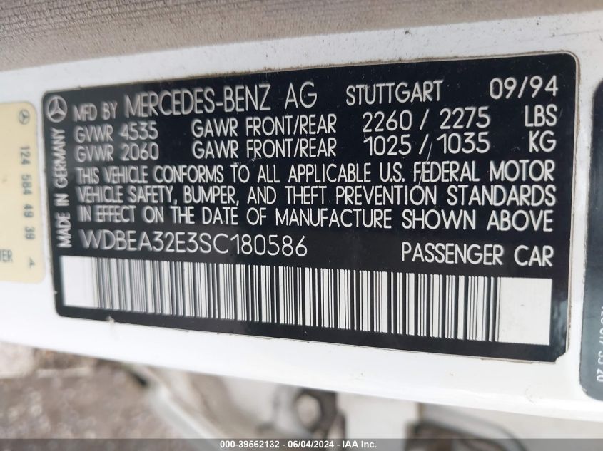 1995 Mercedes-Benz E 320 Base/320 Special VIN: WDBEA32E3SC180586 Lot: 39562132