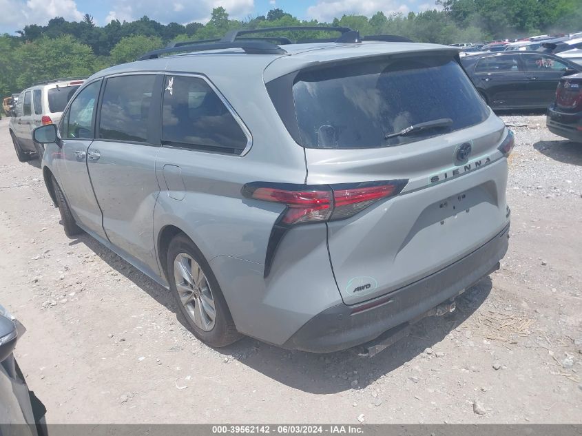 2022 TOYOTA SIENNA XLE - 5TDASKFC1NS042810