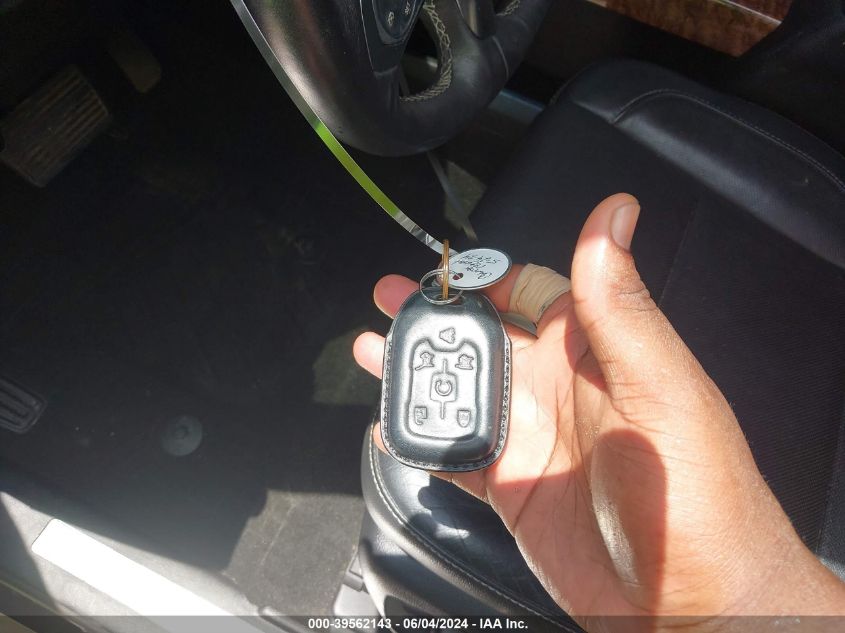 2018 Chevrolet Tahoe Premier VIN: 1GNSKCKJ7JR365791 Lot: 39562143