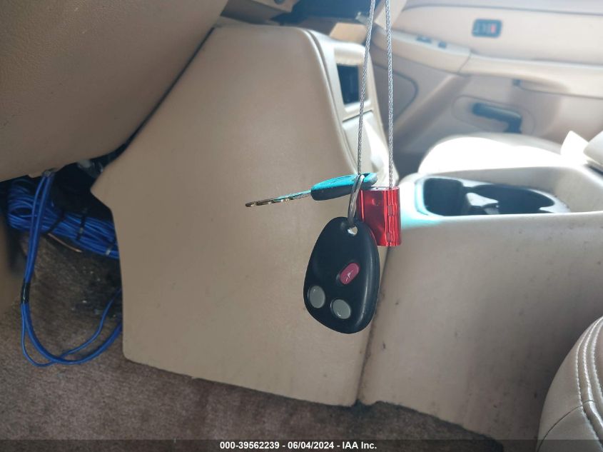 2000 GMC Yukon Xl 1500 Slt VIN: 3GKEC16T4YG137295 Lot: 39562239